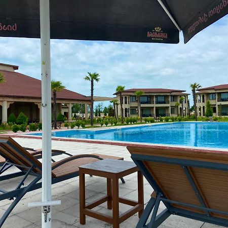 Anaklia Resort By Pratap'S Signature Bagian luar foto