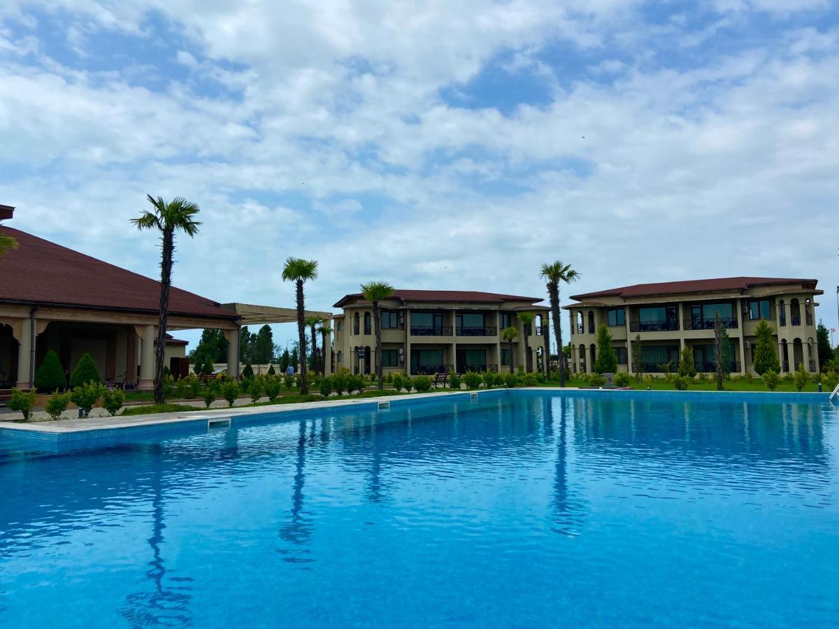Anaklia Resort By Pratap'S Signature Bagian luar foto