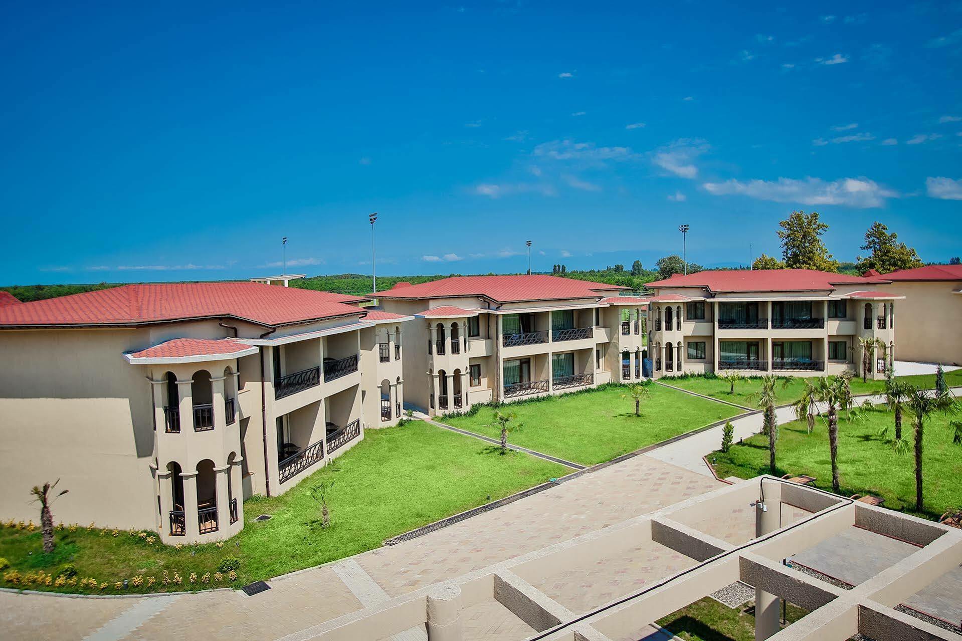 Anaklia Resort By Pratap'S Signature Bagian luar foto