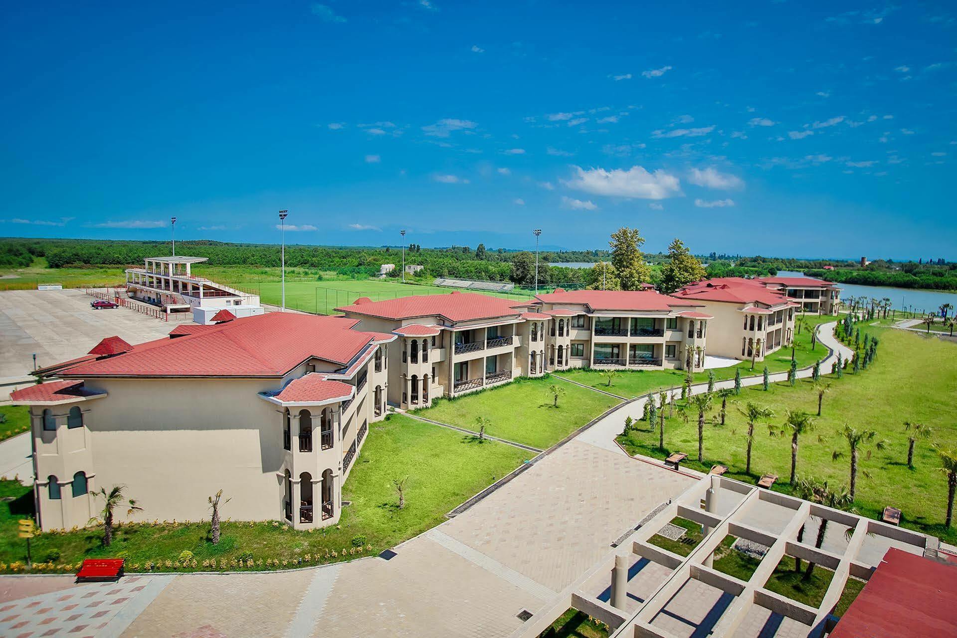 Anaklia Resort By Pratap'S Signature Bagian luar foto